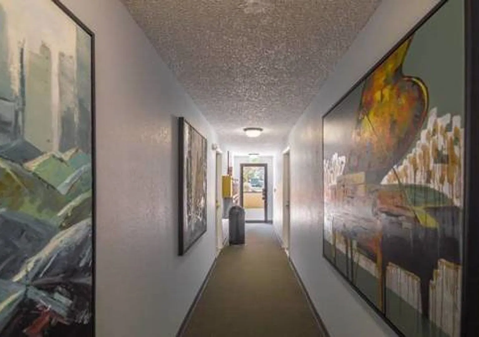 Westwood Apartments — Photo 3