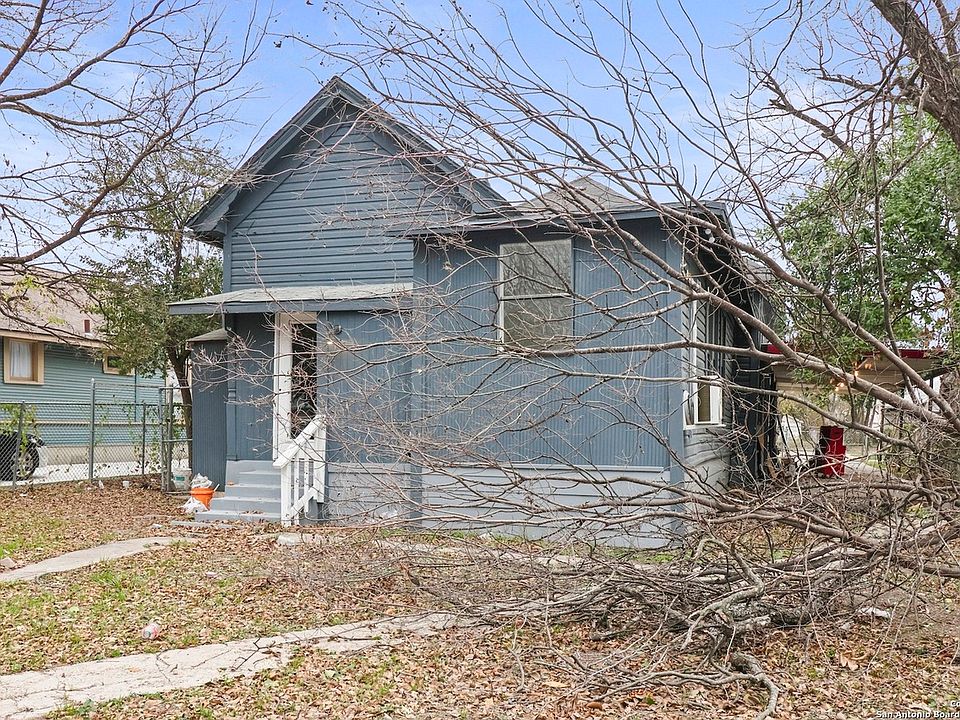 1st image of 2106 Saunders Ave #B