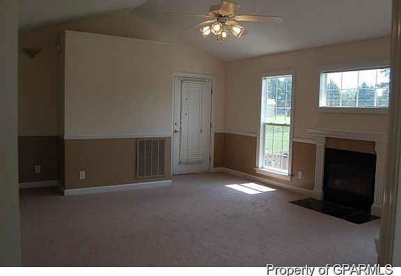 3rd image of 2371 Brock Ave