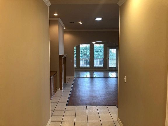 2nd image of 3600 W Beech Dr