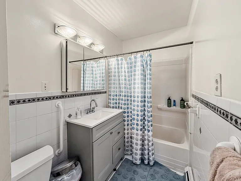 36 Temple St #1 — Photo 6