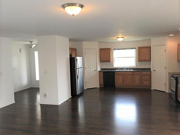 4th image of 1821 Nova Ln