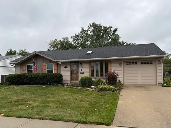803 E Streamwood Blvd, Streamwood, IL 60107