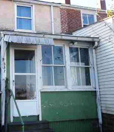 2nd image of 337 Juniper St