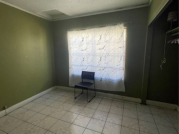 2nd image of 1142 E 64th St