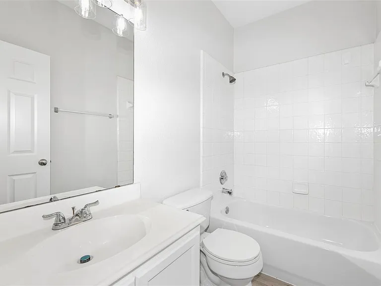 5712 Eureka Bnd — Photo 20