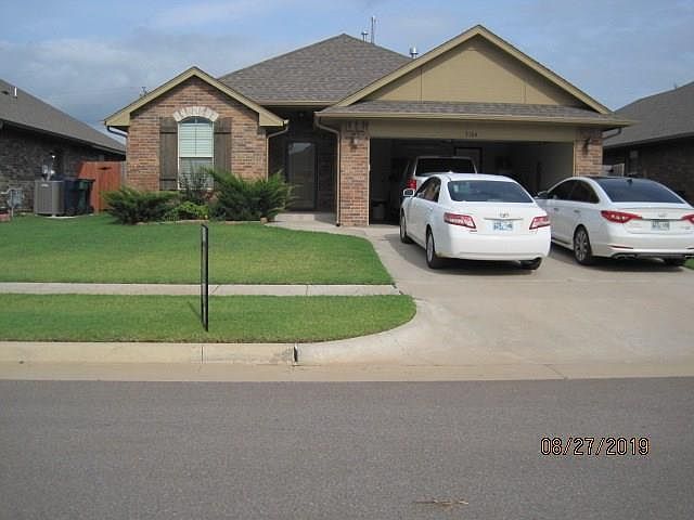 1st image of 3104 Texarkana Ct