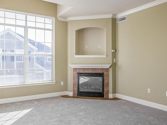 4th image of 6710 Jake Barnes Ct #4