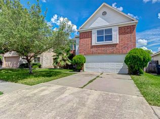 15810 Pin Oak Ridge St, Houston, TX 77073