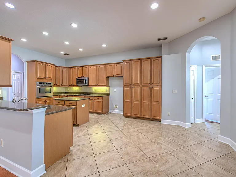 1408 Brilliant Cut Way — Photo 31