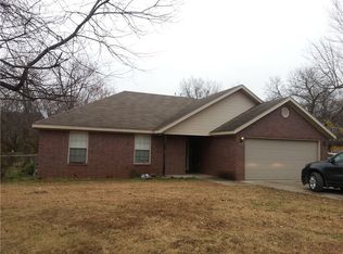 224 Doke St, West Fork, AR 72774