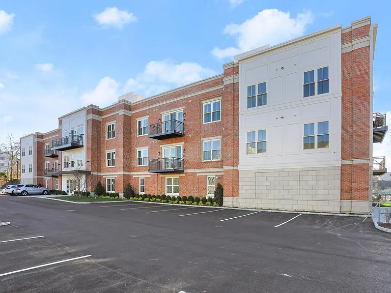 88 S Water St #107 — Photo 19