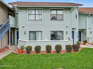142 Governor St #110, Green Cove Springs, FL 32043