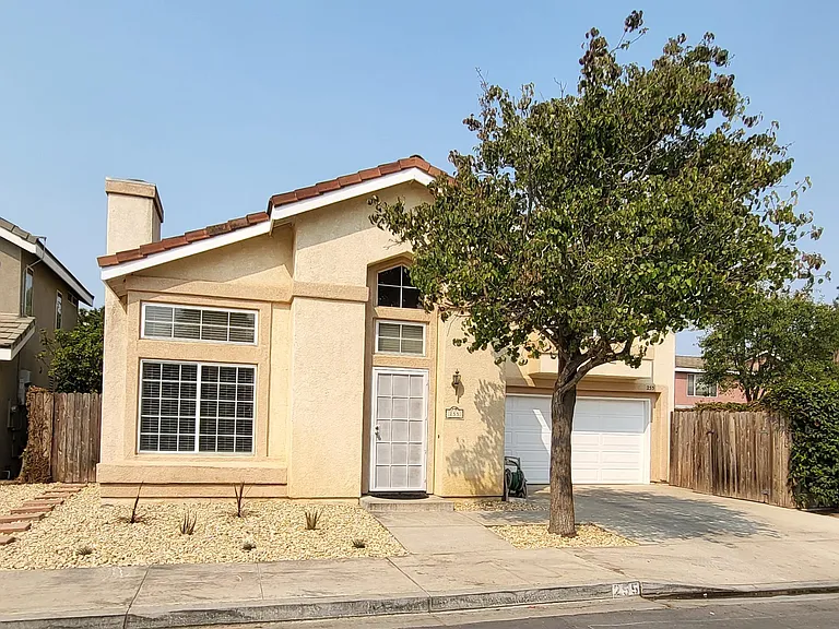 255 Moon Dance Dr — Photo 1