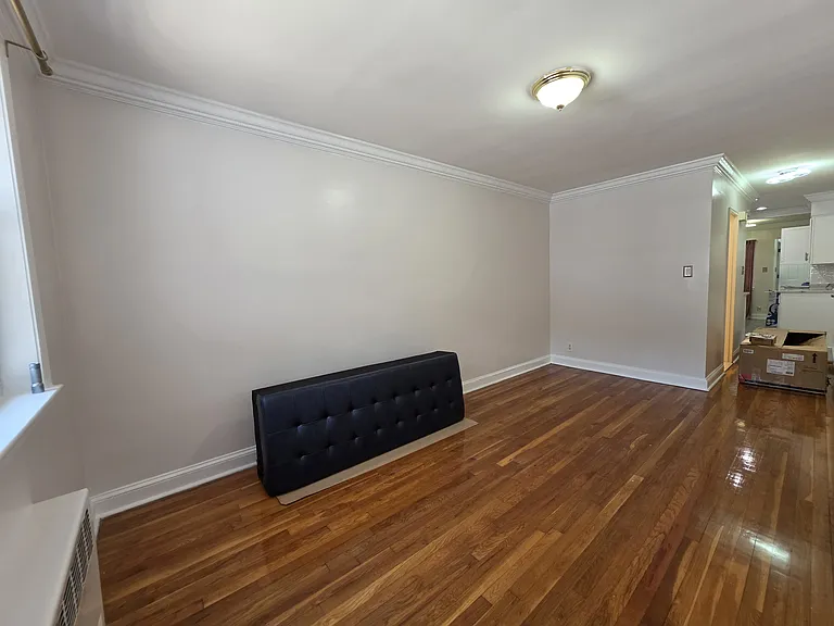 2052 E 60th St #1 — Photo 16
