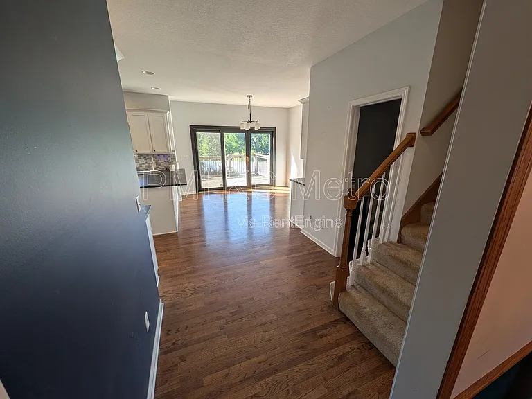 3905 SW 14th St — Photo 15