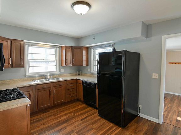4th image of 12238 W 29th St