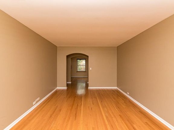3rd image of 4948 N Wolcott Ave #1A