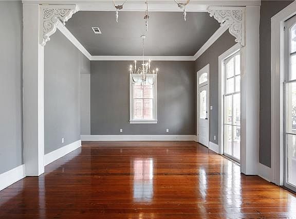 4th image of 318 Pacific Ave