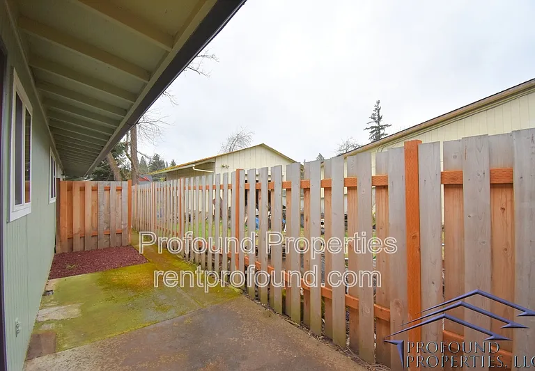 742 SE 13th Ave #B — Photo 14