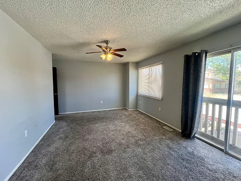 2567 Rainbow Dr #80 — Photo 12
