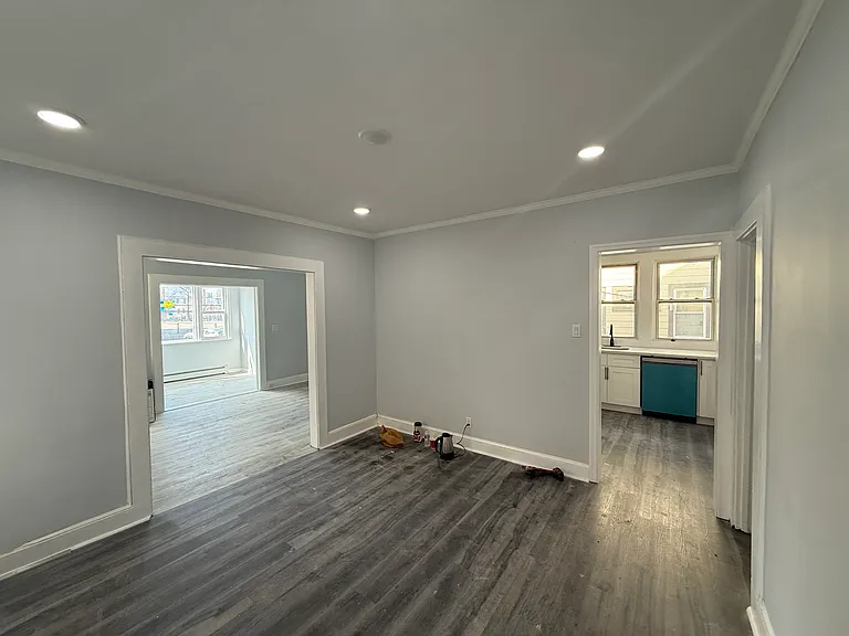 27 Berkeley Pl #1 — Photo 18