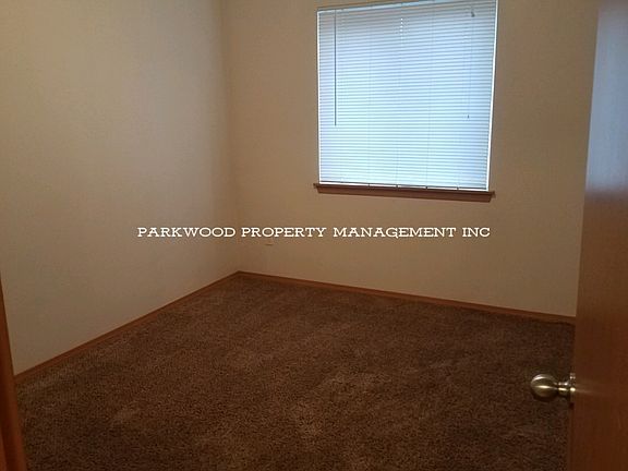 5th image of 1609 E 68th St Unit 1D