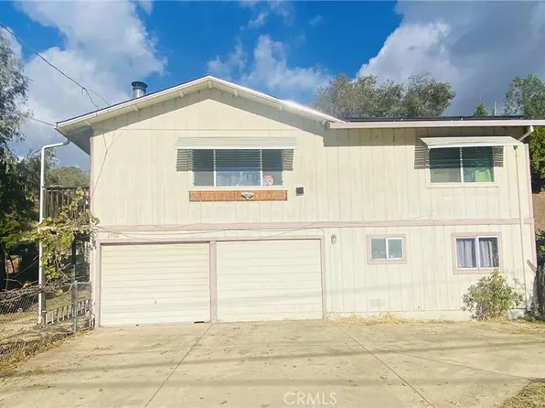 2900 Oakcrest Dr, Lucerne, CA 95458