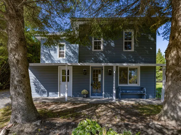 6045 Verona St, South Frontenac, ON K0H 2W0