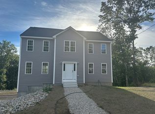 34 Brookside Ave, Webster, MA 01570