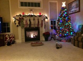 2667 Chadbourne Dr, York, PA 17404