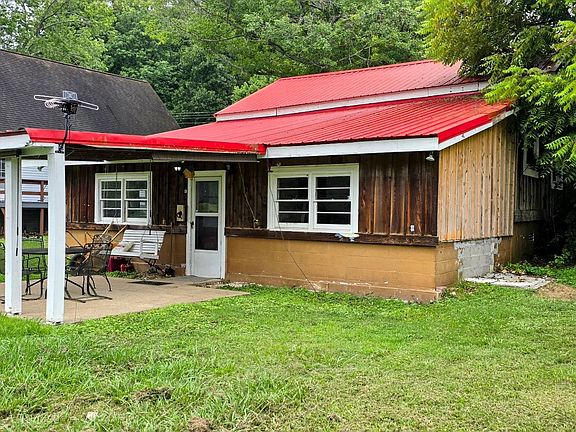 2nd image of 2921 Clear Creek Rd