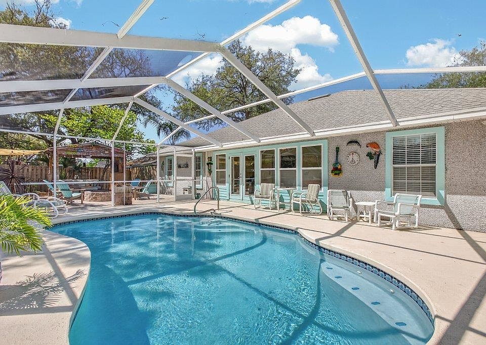 1st image of 639 Aleida Dr
