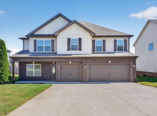 121 Flat Rock Rd, Clarksville, TN 37042