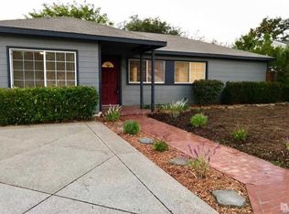 305 Shady Ln, Ojai, CA 93023