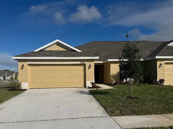 8664 Giovanni Avenue, Fort Pierce, FL 34951