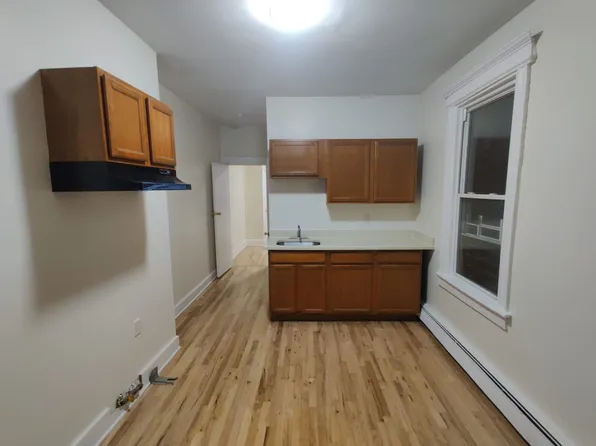 149 Wilkinson Ave #39E, Jersey City, NJ 07305