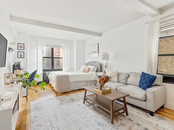 300 West 23rd Street image 1 of 6