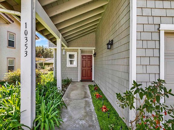 3rd image of 10353 Oak Ranch Ln