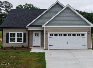 1175 Scarlet Oak Rd, Spring Hope, NC 27882