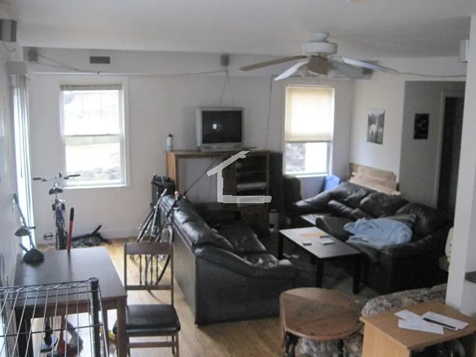 2 Clevemont Ave #1A