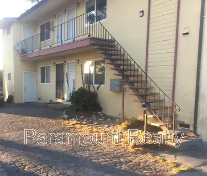 1321 Fillmore St #1 — Photo 1
