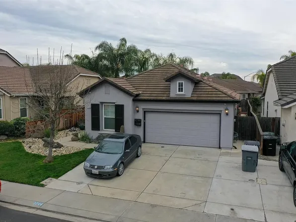 2744 Donner Trl, Riverbank, CA 95367