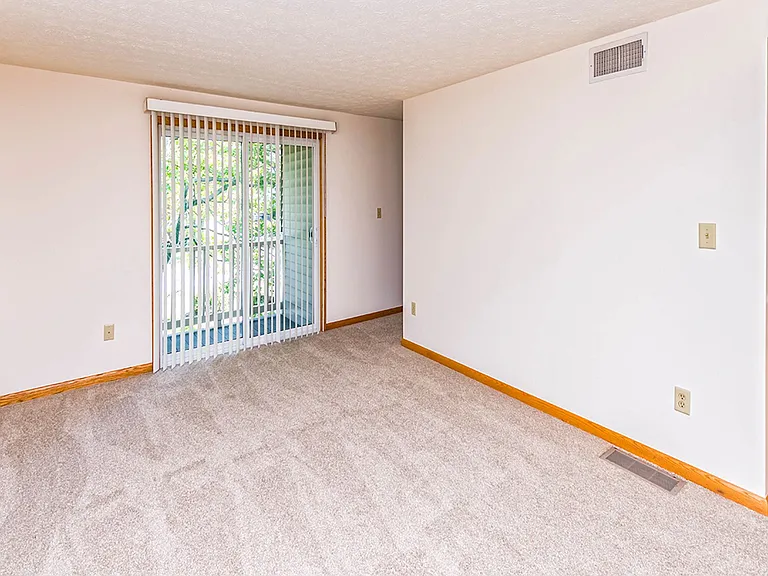 610 Young Rd — Photo 13
