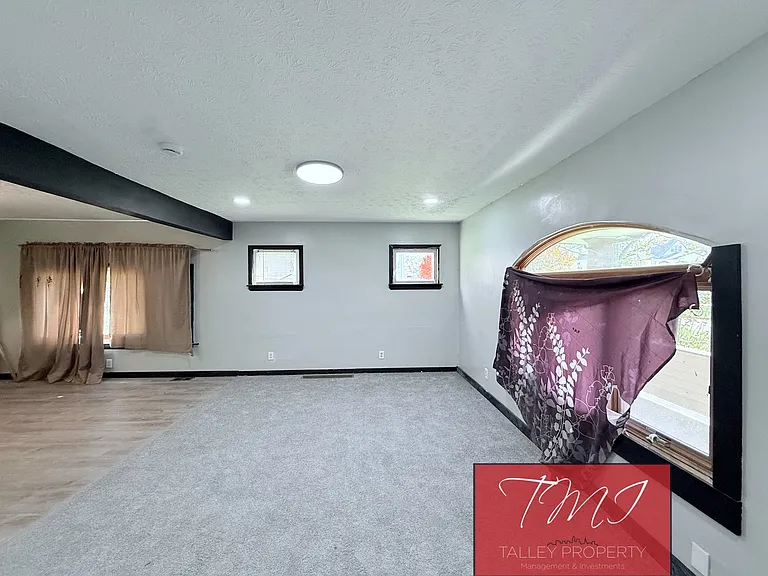 11617 Ely Ave — Photo 24