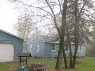 29608 Francis Lake Dr NW, Isanti, MN 55040