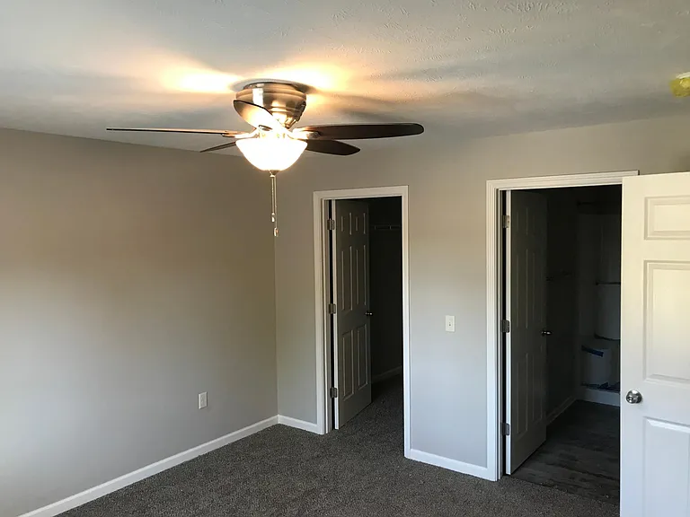1617 E Military Ave #2 — Photo 2