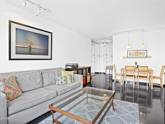 3rd image of 404 E 79th St APT 23E