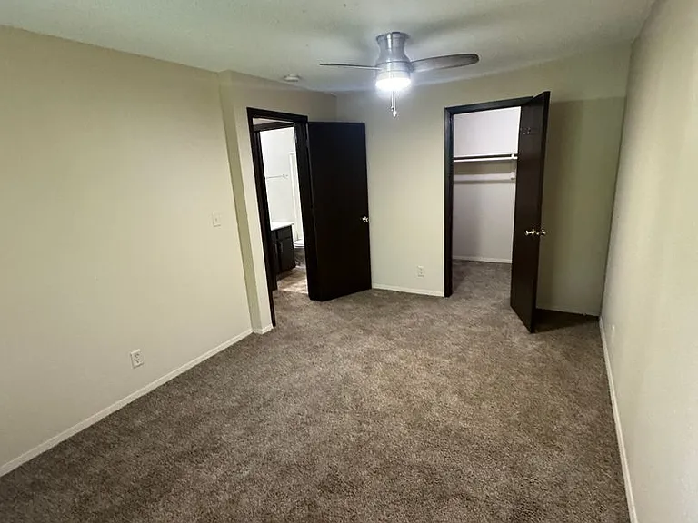 5201 S Union Street — Photo 36