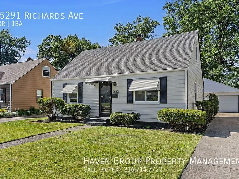 25291 Richards Ave — Photo 3